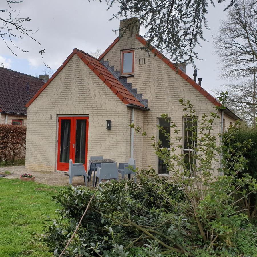 Gezellige Vakantiewoning Met Sauna In Ewijk Bij Nijmegen - Recreational Only No Workers Exterior foto