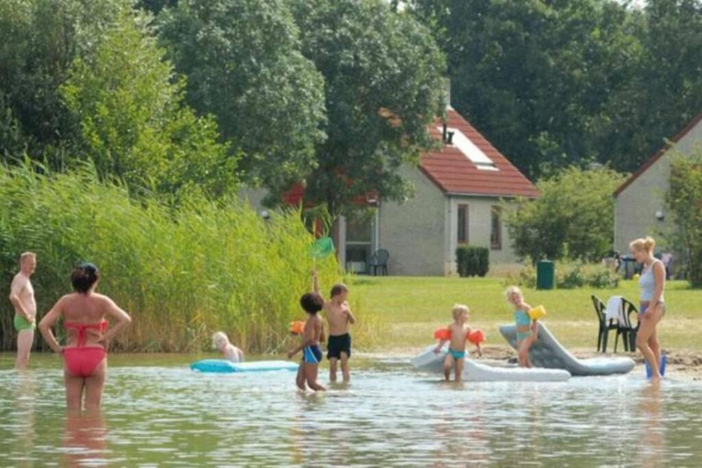 Gezellige Vakantiewoning Met Sauna In Ewijk Bij Nijmegen - Recreational Only No Workers Exterior foto